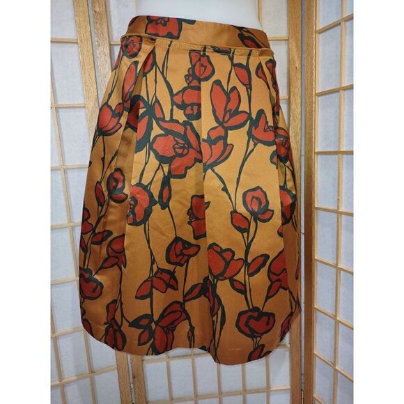 Simply Vera Sz 6 Floral Skirt - Picture 5 of 7